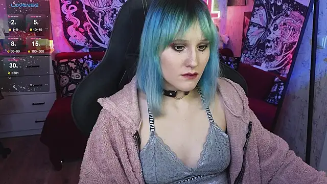 Snapshot of little_Elika chatting on 15, 12, 2025 little Elika online show from 15, 12, 2025