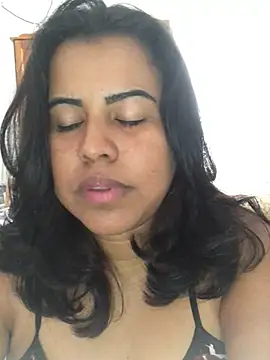 lollitta-33677 online show from 22, 2, 2025