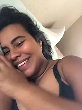 lollitta-33677 online show from 13, 4, 2026