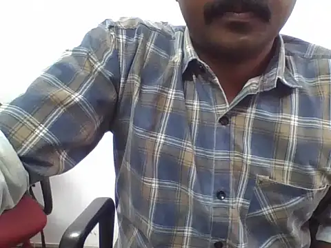 Snapshot of dg1604 chatting on 28, 10, 2025 dg1604 online show from 28, 10, 2025