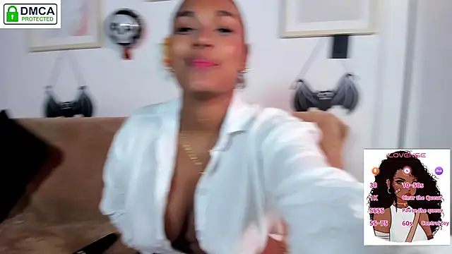 Snapshot of aleja_montiel__ chatting on 3, 10, 2025 aleja montiel online show from 3, 10, 2025