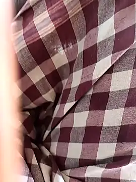 Snapshot of hairipussy2 chatting on 12, 2, 2025 hairipussy2 online show from 12, 2, 2025