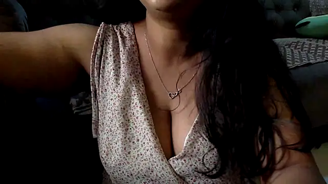 Snapshot of HaaniKaur chatting on 10, 6, 2026 HaaniKaur online show from 10, 6, 2026