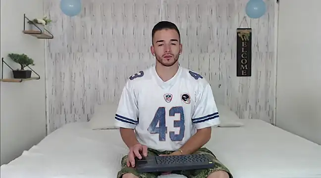 Snapshot of tommycash_777 chatting on 10, 3, 2025 tommycash 777 online show from 10, 3, 2025