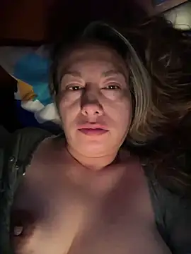 xLadyScarlettx online show from 13, 12, 2024