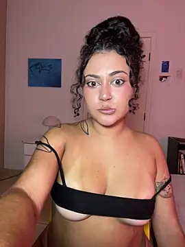 Snapshot of ann4montez_ chatting on 24, 2, 2026 ann4montez online show from 24, 2, 2026