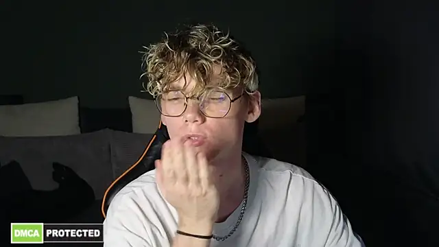 Keytaro online show from 14, 4, 2026