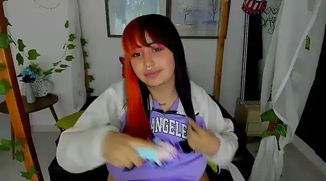 lussyevans24 online show from 21, 1, 2025