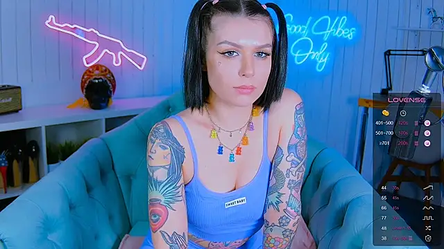 My toys pink online show from 31, 1, 2025