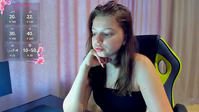 Snapshot of Nicky_Rosee chatting on 3, 7, 2026 Nicky Rosee online show from 3, 7, 2026