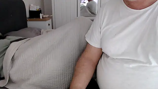 Snapshot of margotgra82 chatting on 14, 5, 2026 margotgra82 online show from 14, 5, 2026