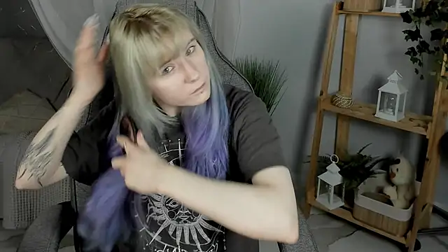 LexiWenford online show from 5, 11, 2025