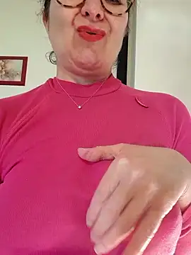 Snapshot of Viola8p chatting on 6, 1, 2026 Viola8p online show from 6, 1, 2026