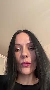 Devil Goddess online show from 27, 11, 2025