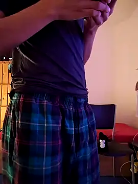 Dennis 2024 online show from 8, 1, 2025