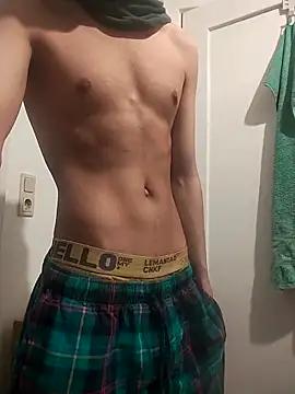 Dennis 2024 online show from 8, 3, 2026