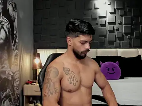 Snapshot of DannSaenz chatting on 31, 1, 2025 DannSaenz online show from 31, 1, 2025