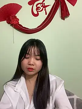 Maeve2k5 online show from 12, 2, 2025