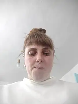 Snapshot of CoddessCrystal chatting on 9, 1, 2026 CoddessCrystal online show from 9, 1, 2026