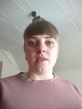 CoddessCrystal online show from 10, 4, 2026