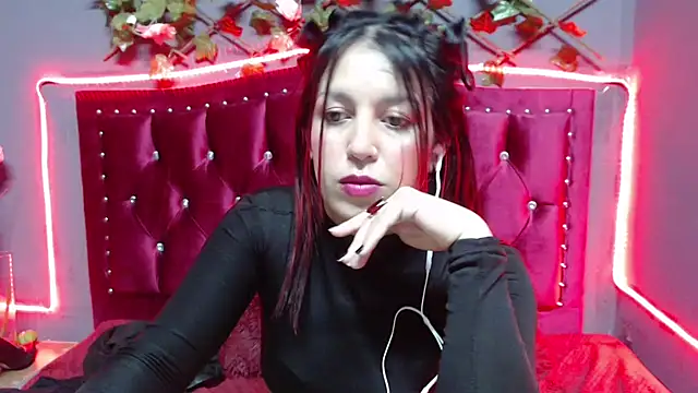 Snapshot of Melani_cute02 chatting on 25, 1, 2025 Melani cute02 online show from 25, 1, 2025