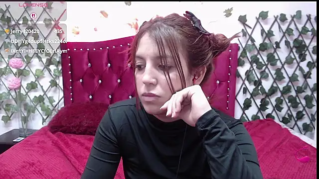 Snapshot of Melani_cute02 chatting on 15, 3, 2025 Melani cute02 online show from 15, 3, 2025