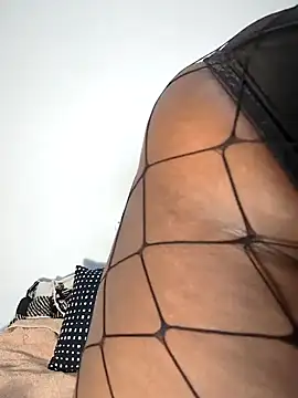 Snapshot of gymyagirlll chatting on 11, 12, 2024 gymyagirlll online show from 11, 12, 2024