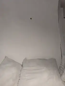 Snapshot of gymyagirlll chatting on 25, 10, 2025 gymyagirlll online show from 25, 10, 2025