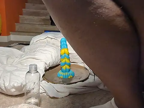 gymyagirlll online show from 13, 3, 2026