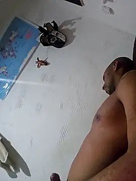 Binhosex2024 online show from 13, 4, 2026