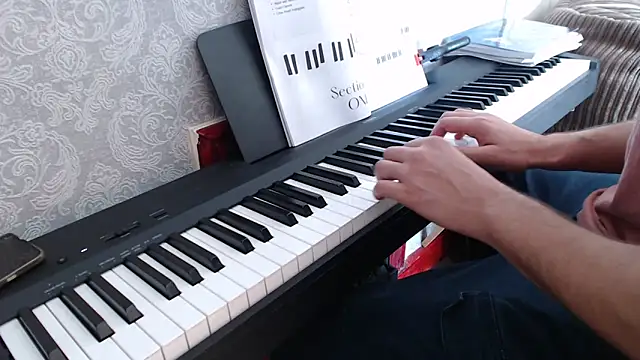 Snapshot of MrStraightDik chatting on 22, 10, 2025 MrStraightDik online show from 22, 10, 2025