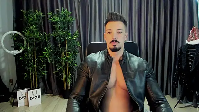 HaydenSpearss online show from 25, 11, 2025