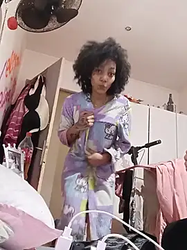 Laanegraofficial  online show from 15, 2, 2025