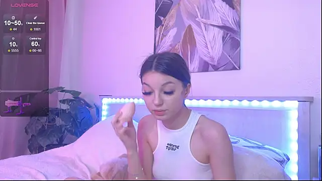 Snapshot of Veronica_leal chatting on 17, 11, 2025 Veronica leal online show from 17, 11, 2025