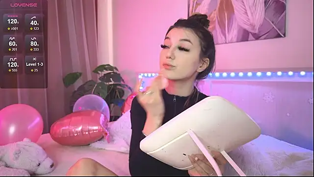 Snapshot of Veronica_leal chatting on 23, 2, 2026 Veronica leal online show from 23, 2, 2026