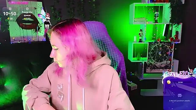  HelenCarter online show from 15, 3, 2025