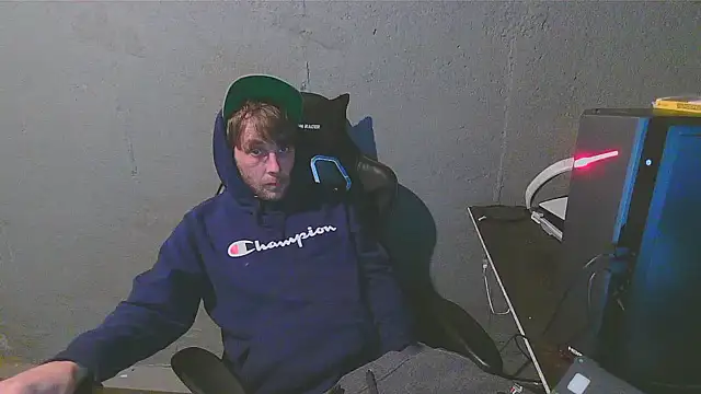 Superoz77 online show from 3, 2, 2025