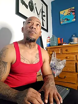 Snapshot of athephenomenal1 chatting on 23, 6, 2026 athephenomenal1 online show from 23, 6, 2026