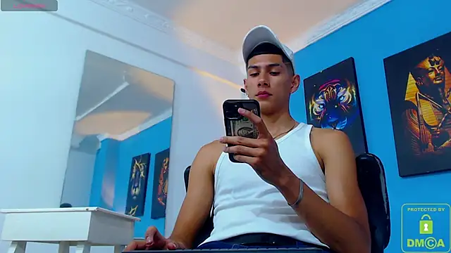 Snapshot of Valerio_20 chatting on 3, 12, 2024 Valerio 20 online show from 3, 12, 2024