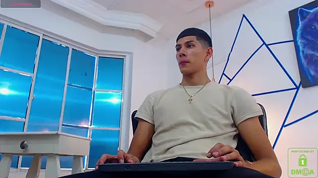 Snapshot of Valerio_20 chatting on 10, 12, 2024 Valerio 20 online show from 10, 12, 2024