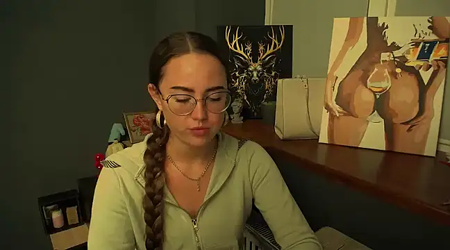 luxie milady online show from 18, 12, 2024