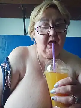 Snapshot of Awn290668 chatting on 3, 7, 2026 Awn290668 online show from 3, 7, 2026