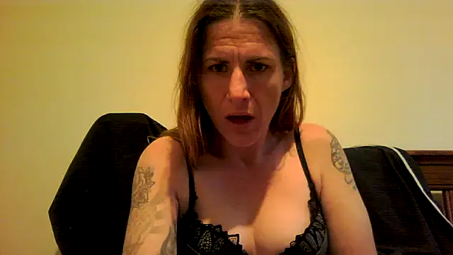 Steff8u online show from 3, 12, 2025