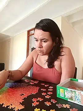 carlajames  online show from 12, 3, 2025