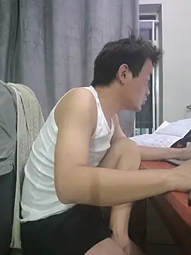 kisstoyousoon2024 online show from 7, 1, 2026