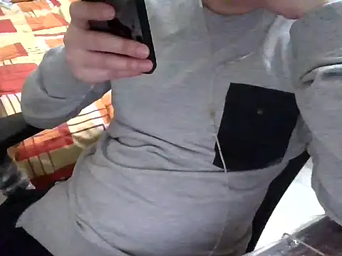 raka120294 online show from 16, 12, 2024