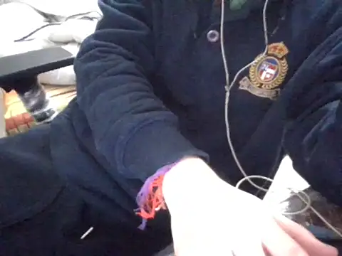 raka120294 online show from 26, 12, 2024