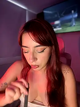 veronicaapink online show from 3, 12, 2025