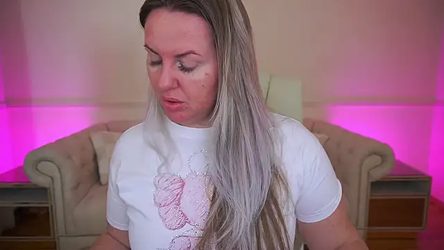 KiraCandyS online show from 31, 3, 2026