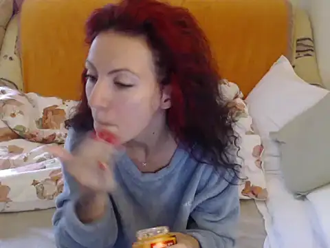 Emmatoo online show from 3, 10, 2025